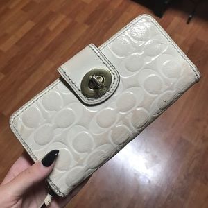 Coach wallet - pre loved